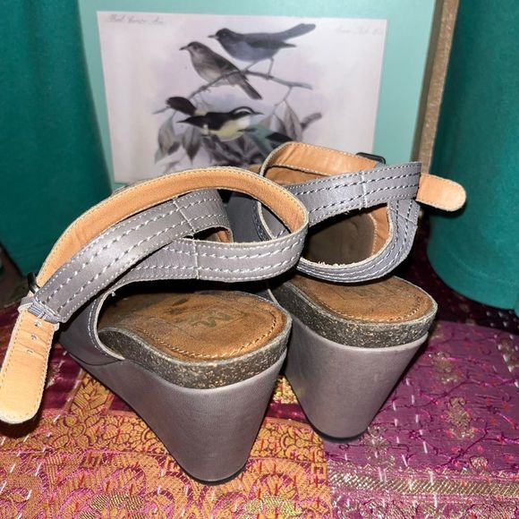 Mark Jenkins Crystal Leather Wedges Sz 39/8.5 - Picture 4 of 12